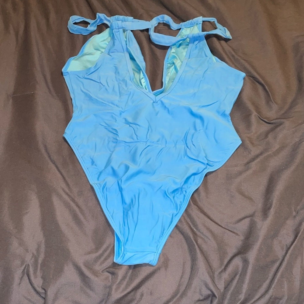ICONSWIM - Picture 5 of 5